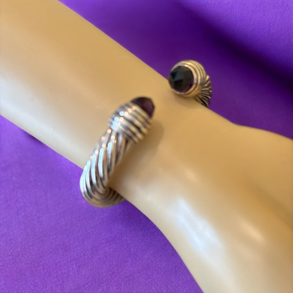 DAVID YURMAN 10 MM HINGE CABLE BRACELET W/ AMETHYST. - Picture 2 of 6